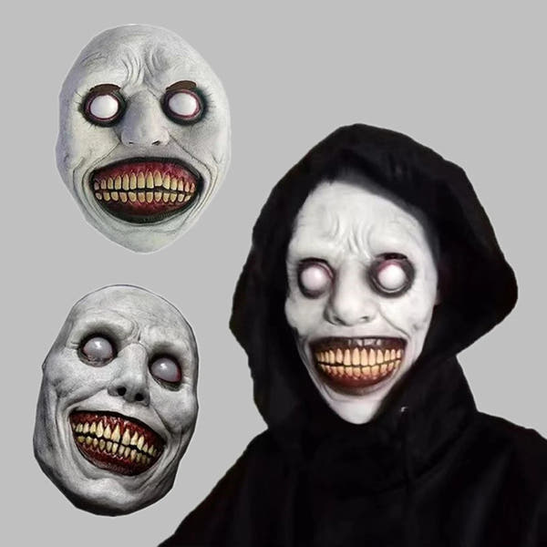 Evil Smiling Demon Halloween Mask™